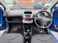 PEUGEOT 107