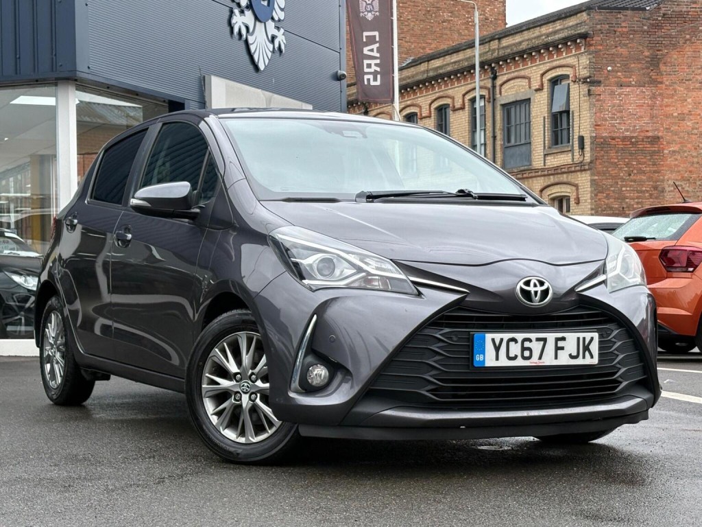 2017 Toyota YARIS