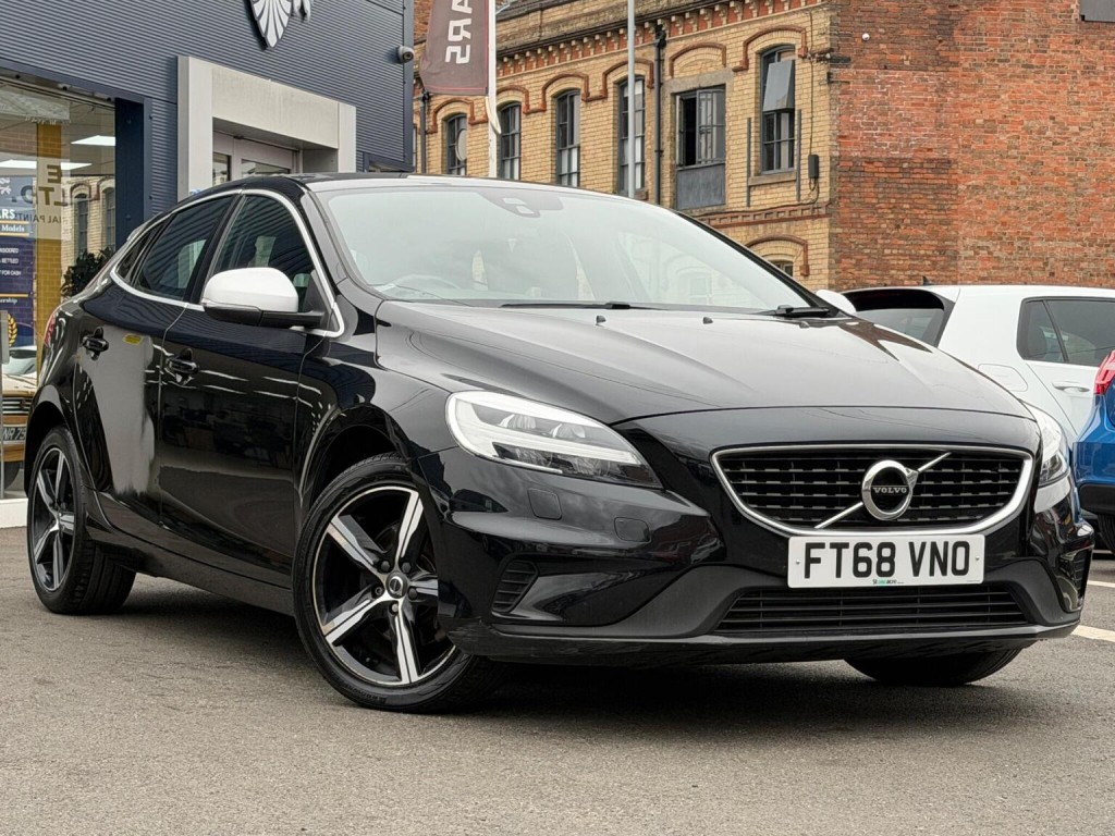 2019 Volvo V40