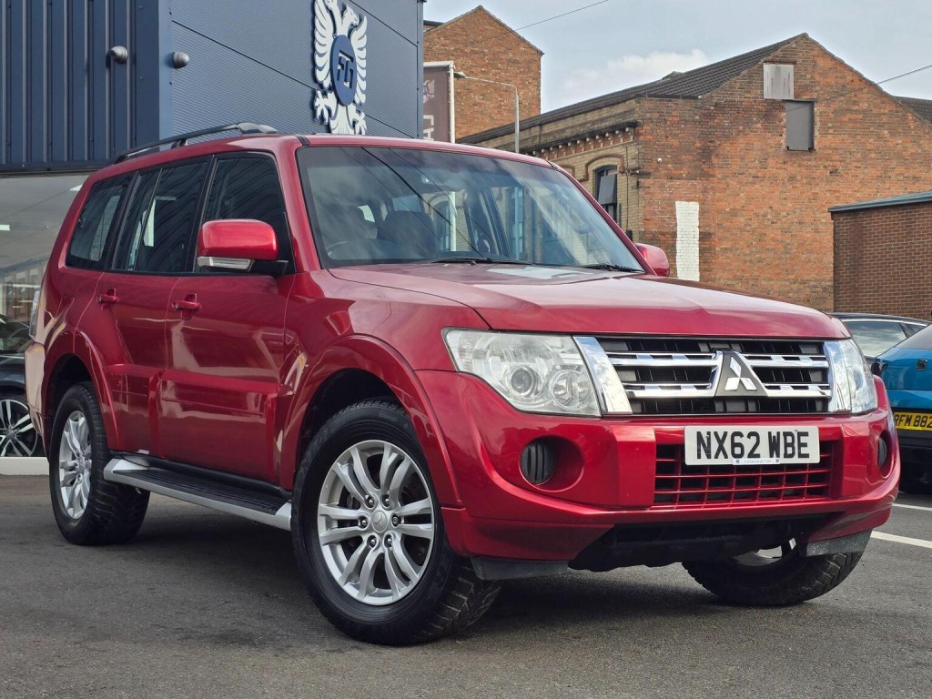 2012 Mitsubishi Shogun